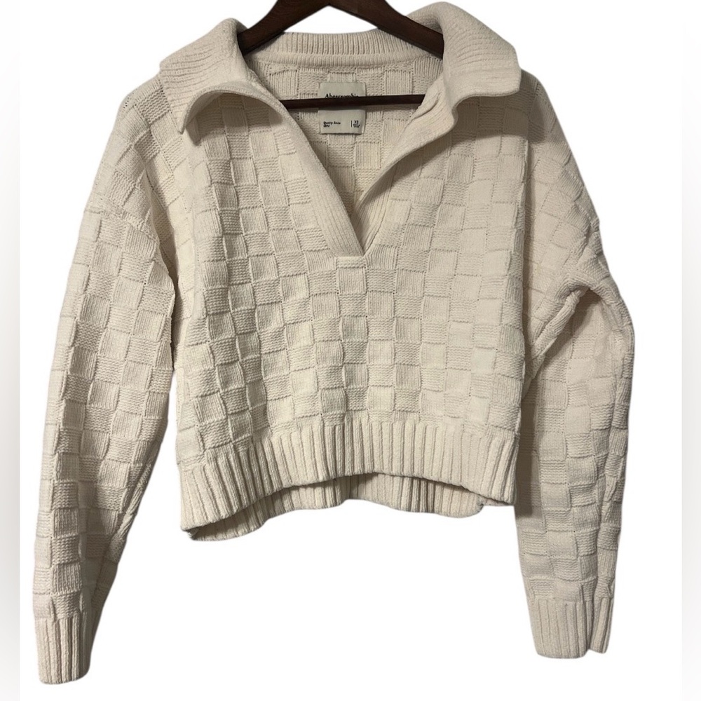 Cream Knit Collared V-Neck Sweater - Women